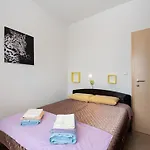 公寓 Simplistic In Near Sea Neviđane