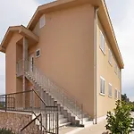 Simplistic In Near Sea