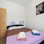 Simplistic In Near Sea Nevidane