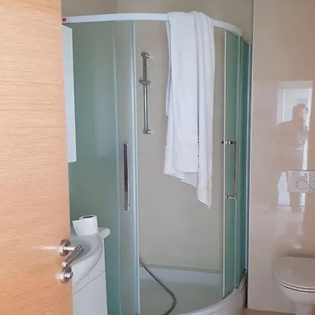 Simplistic In Near Sea Apartman *