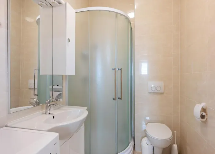 Apartman Simplistic In Near Sea *