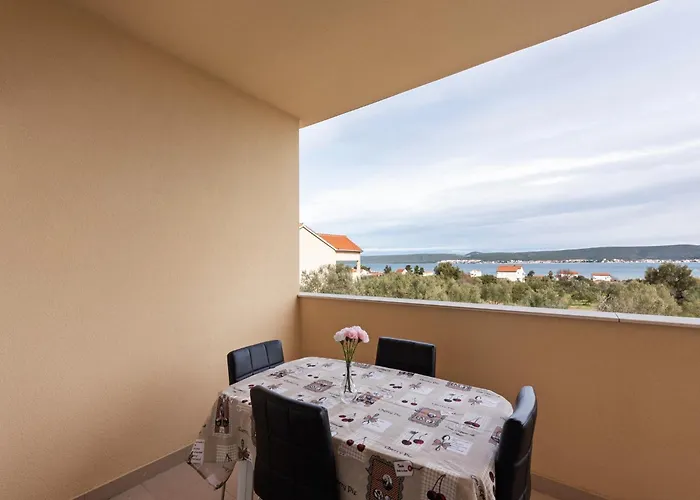Simplistic In Near Sea Апартаменты *